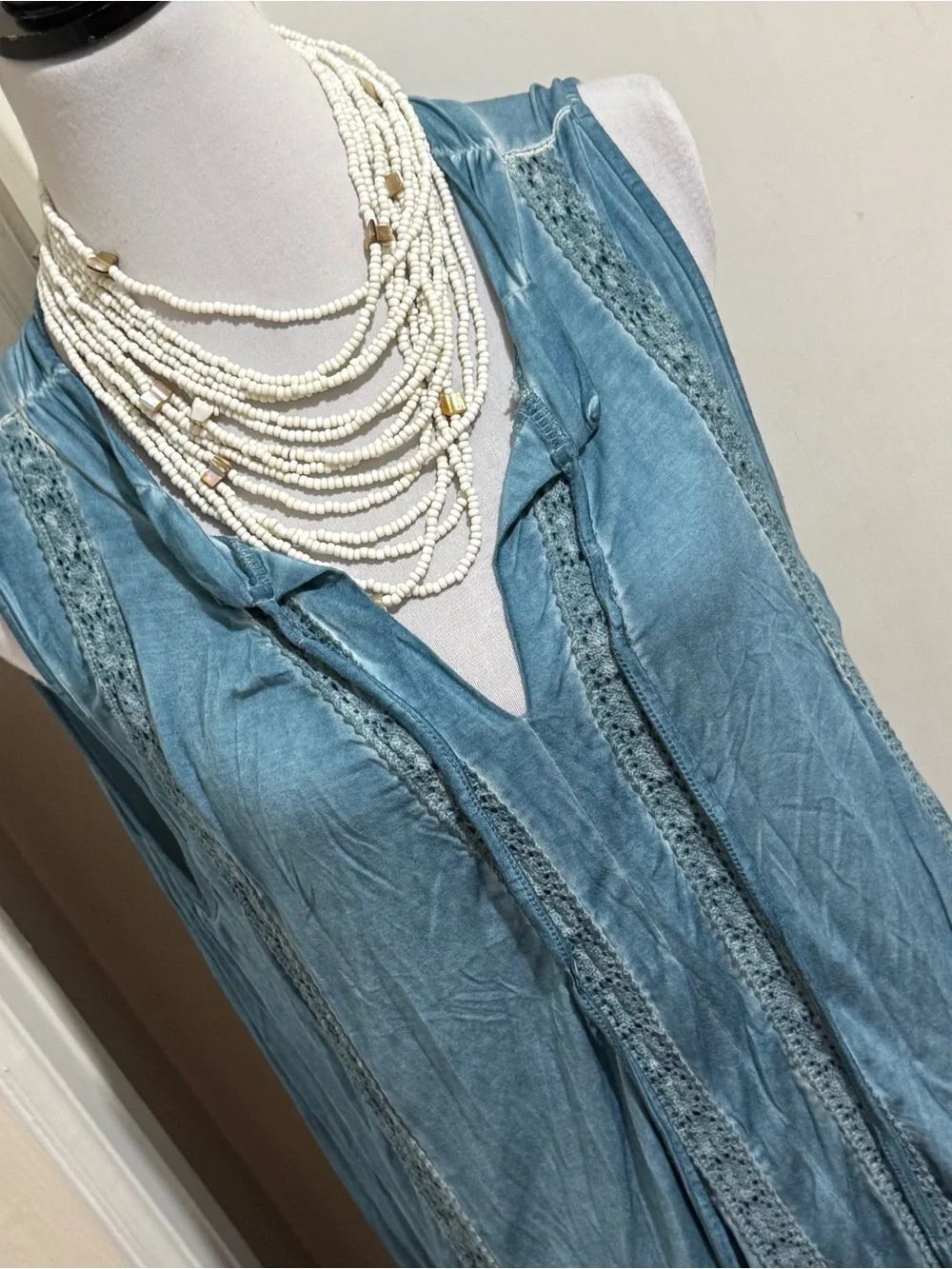 Umgee Light Blue Sleeveless Denim-Style Dress with Lace Trim - Picture 9 of 11
